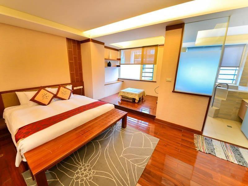 Dongpo Ti Lun Hotel Xinyi Buitenkant foto